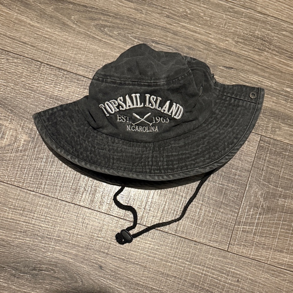 Black Topsail Island Bucket Hat